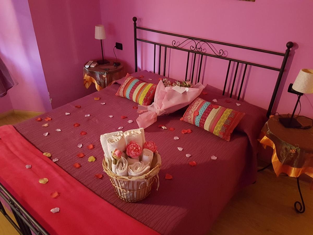 Bed and Breakfast Ghiro Ghiotto Пьетра-Лигуре Экстерьер фото