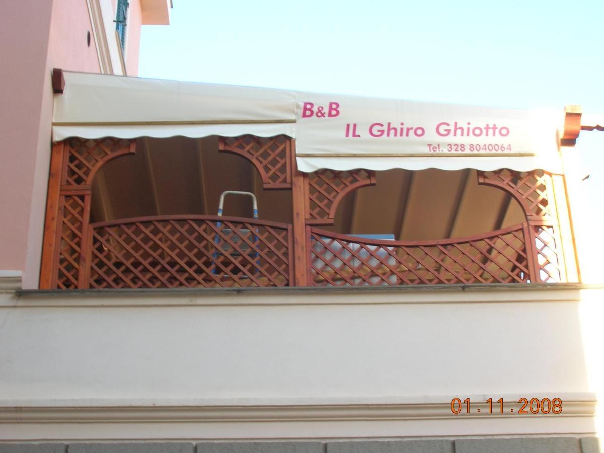 Bed and Breakfast Ghiro Ghiotto Пьетра-Лигуре Экстерьер фото
