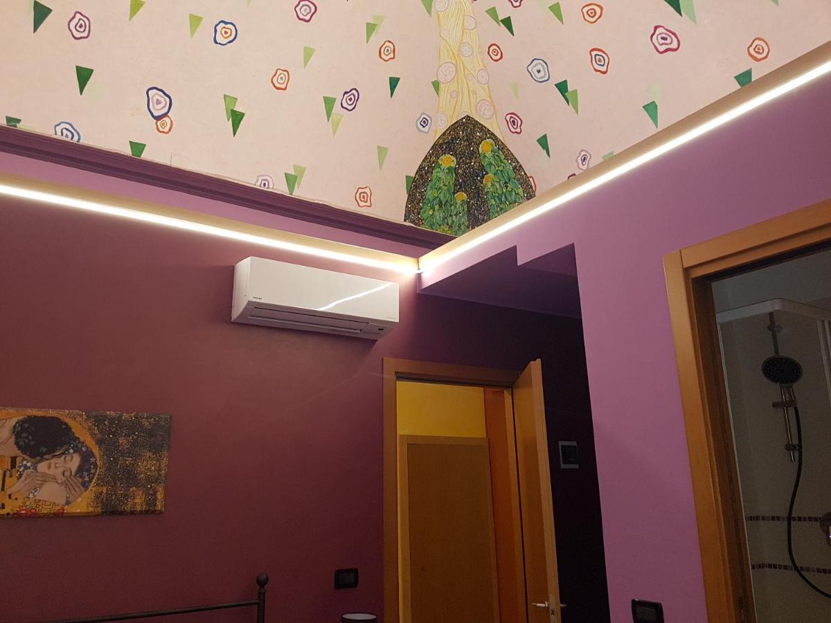 Bed and Breakfast Ghiro Ghiotto Пьетра-Лигуре Экстерьер фото